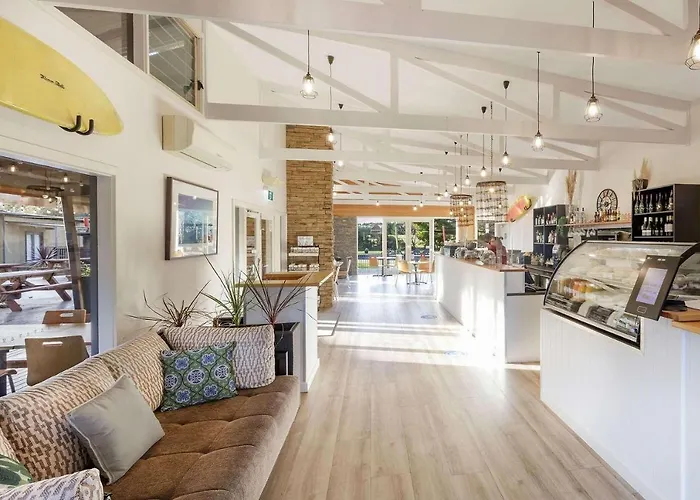 Isla Villa, Cowes, Phillip Island.